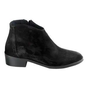 Celine 7693