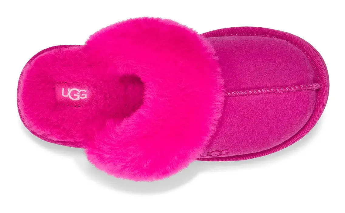 Kids UGG Cozy II  Soft & Fluffy Slip-On Slipper for Indoor & Outdoor Wear