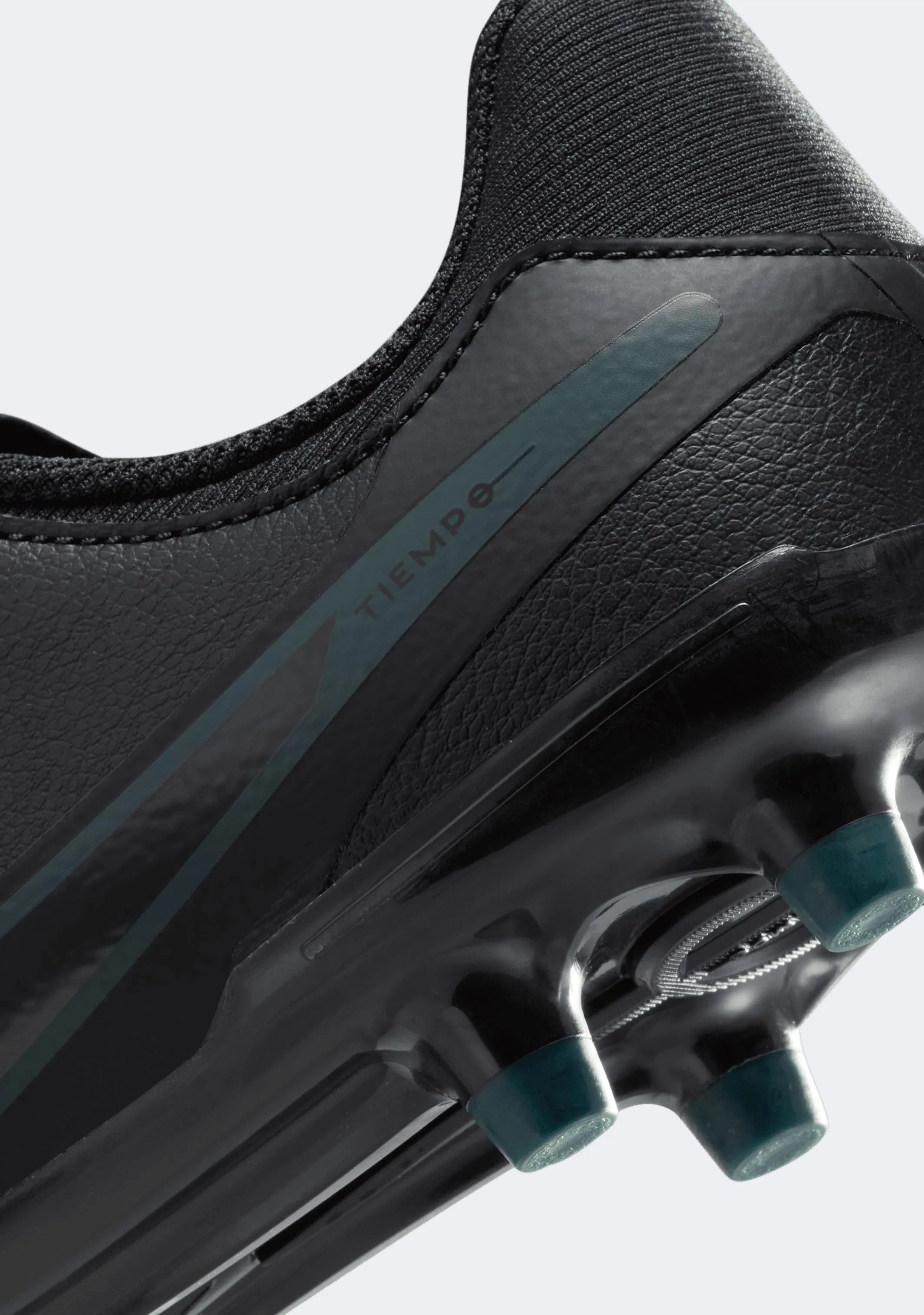 Nike Kids' Tiempo Legend 10 Academy Football Boots