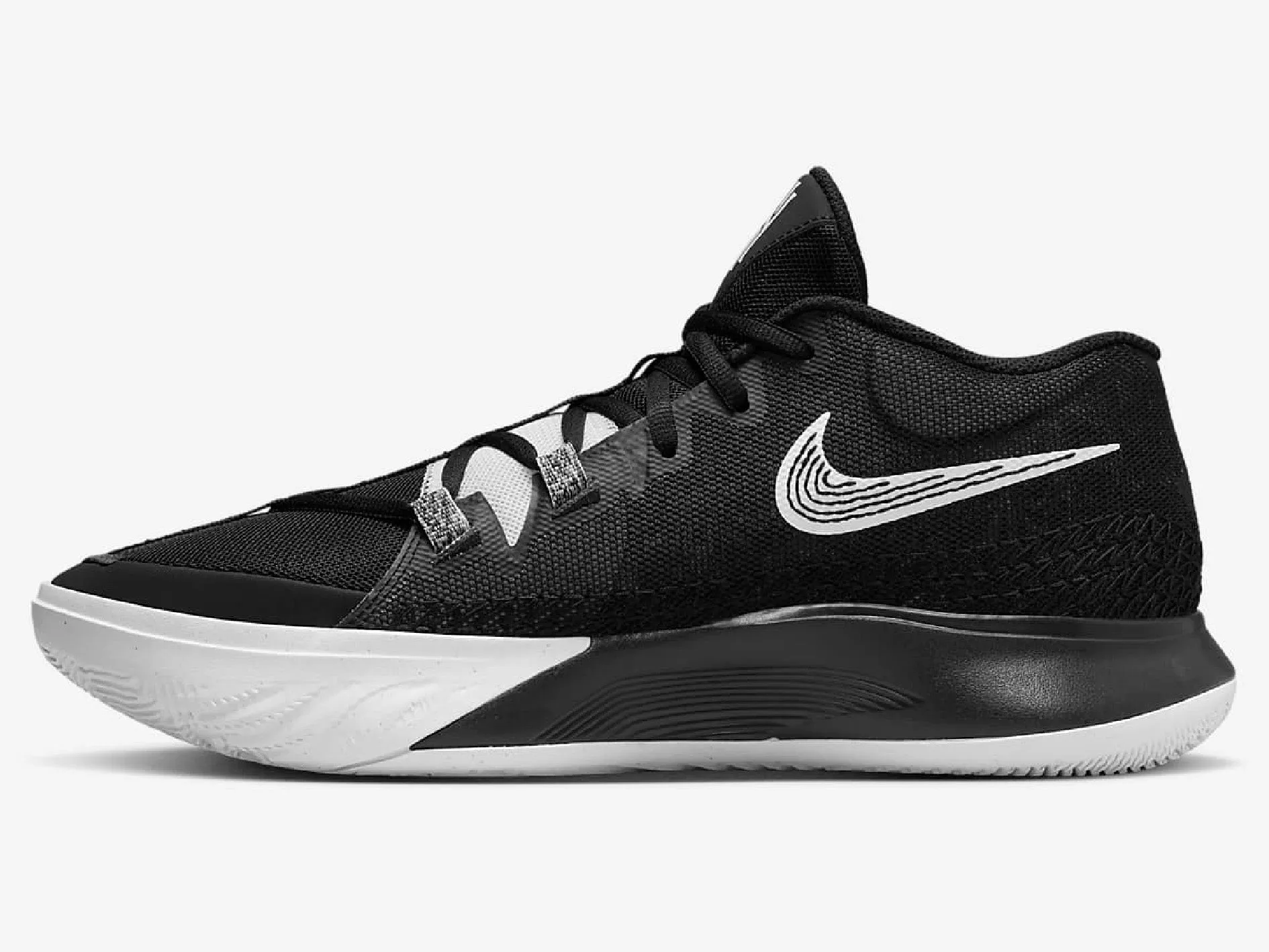 Nike Mens Kyrie Flytrap VI Basketball Shoe