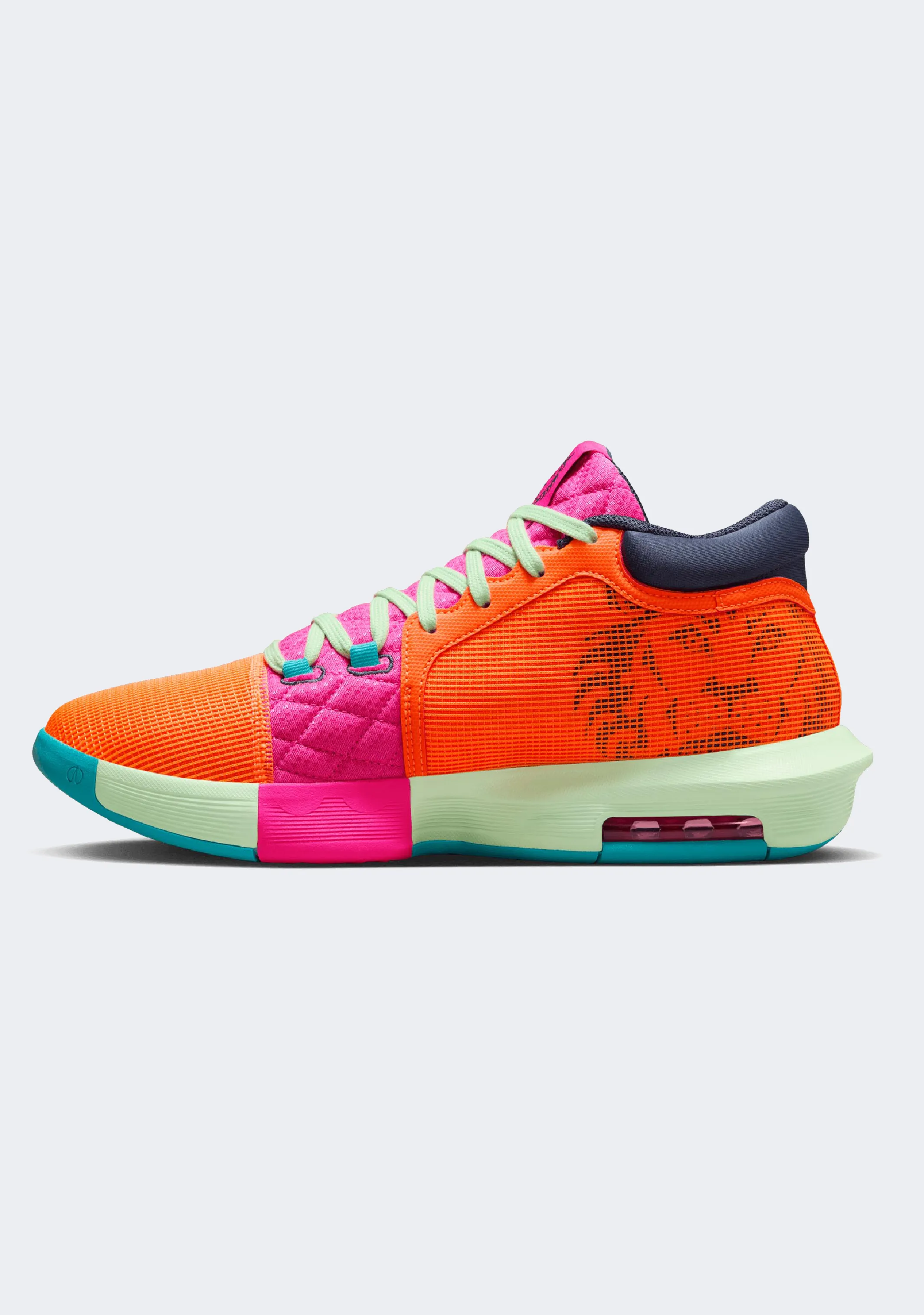Nike Men??s LeBron Witness VIII