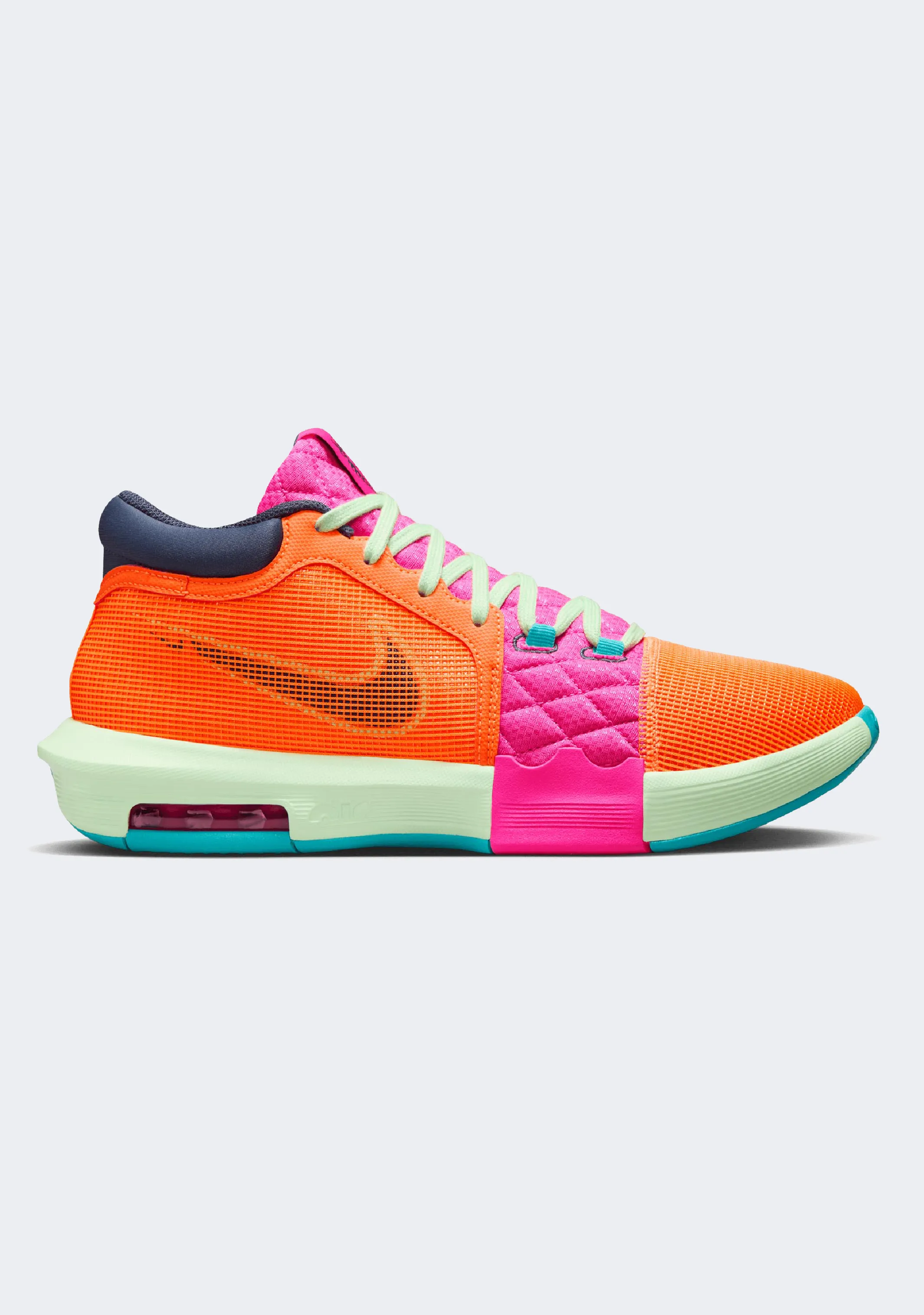 Nike Men??s LeBron Witness VIII