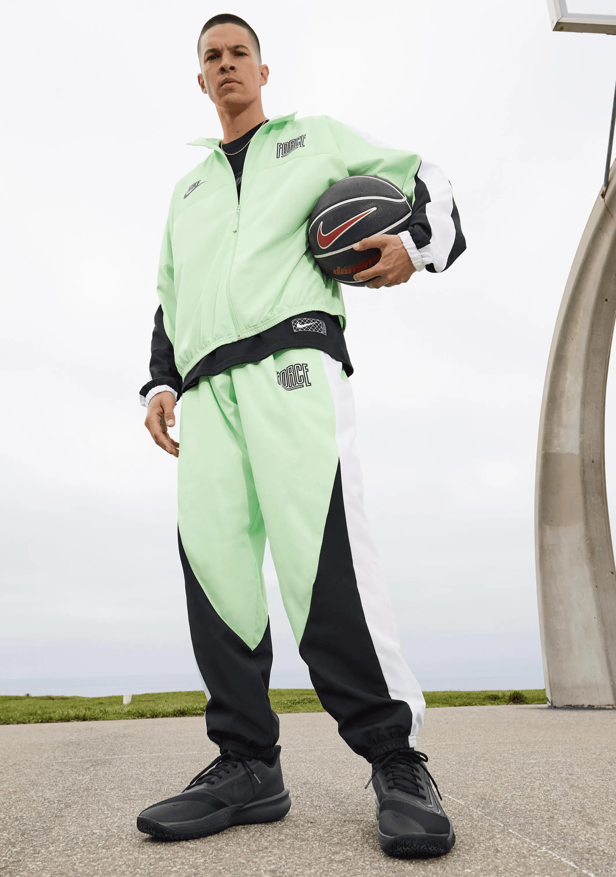 Nike Mens Precision VII