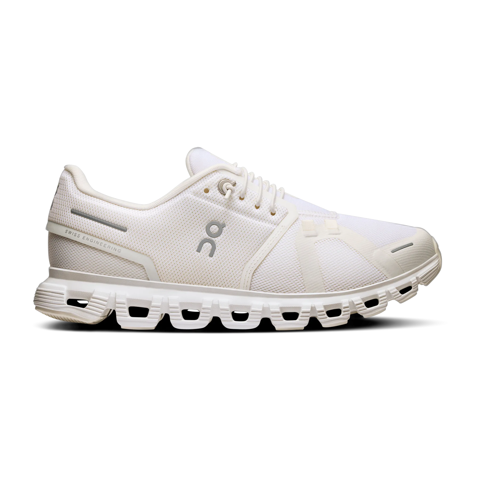 Women's Cloud 6
