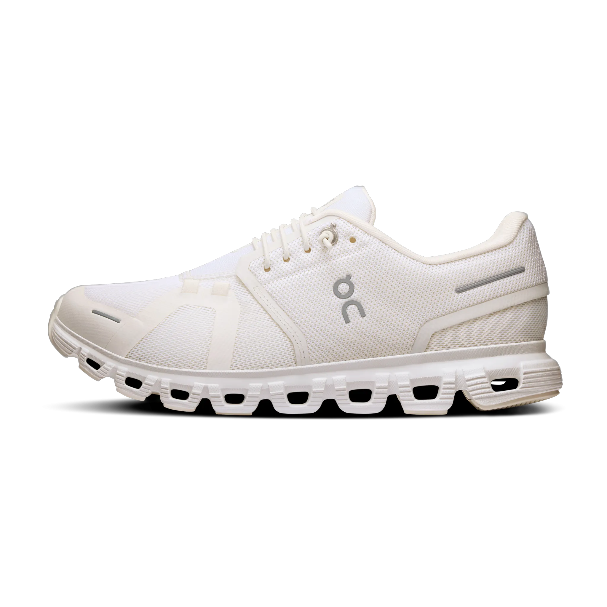 Women's Cloud 6
